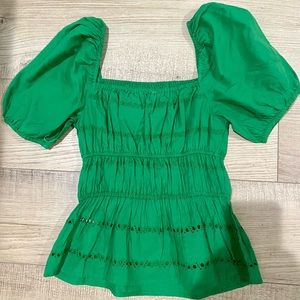 NWT- NFC green eyelet top, size M